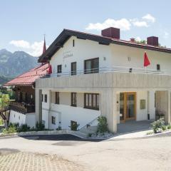 Ferienwohnungen Alpentraum - Landhaus Gutermann