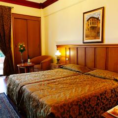 Hotel Aiges Melathron