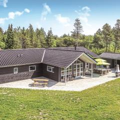 Five-Bedroom Holiday Home In Blavand