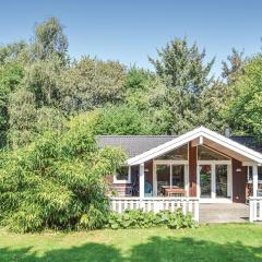 Cozy Home In Lundby With Sauna