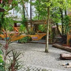 Roy's Rendezvous Boracay