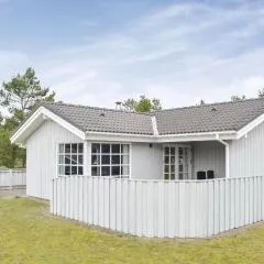 Cozy Home In Sby With Kitchen