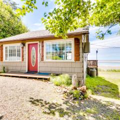 Happy Camp Beachfront Cabin