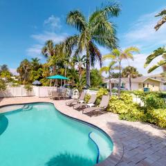 Blue Wave Villa East