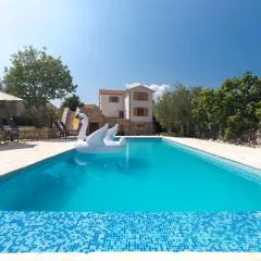 Villa Nadia