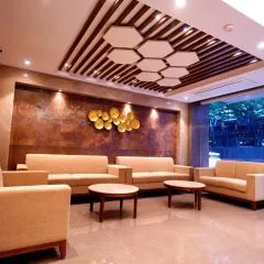 Hotel Metro Heights