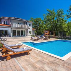 Villa Andrea with 5 bedrooms, 50 sqm private pool, a fun zone with PRO 9 Pool table, outdoor playground