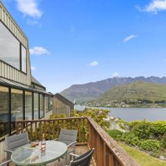 Golden Heights - family friendly with spa pool