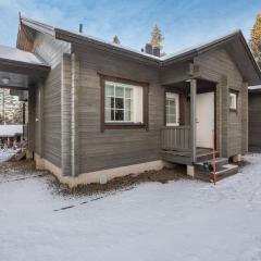 Holiday Home Kirikuru 2 by Interhome