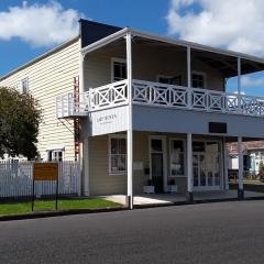 Lady Bowen Bed & Breakfast