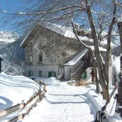 Cherz Romantic House