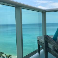 Tides Beachfront Resort - 2 Bedroom Direct Oceanview Condo
