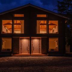 Villa Wellstone O'sam