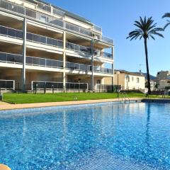 Brisas A1, 2 dormitorios, playa a 50m, by Bookindenia