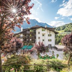 Belvedere Dolomites Flower Hotel