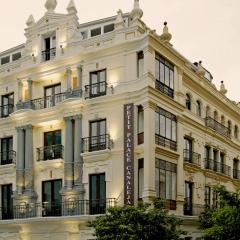 페티트 팔라스 카나레야스 세비야(Petit Palace Canalejas Sevilla)