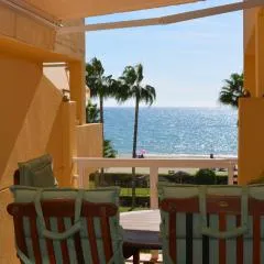 Arruzafa Front Beach - Free Parking