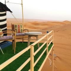 Hamood desert local camp