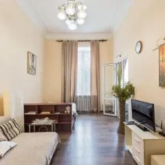 Apartments opposite Shevchenko Park