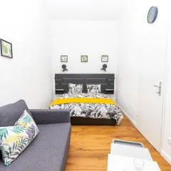 Radiant Premium Apartments - Central