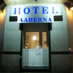 ホテル ガルニ アベルナ（Hotel Garni Aaberna）