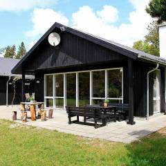 10 person holiday home in Oksb l