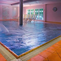 Willa Alexander Resort & SPA - caloroczny kryty BASEN
