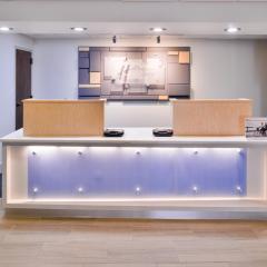 Holiday Inn Express Burlington by IHG