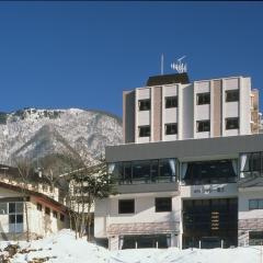 山之內町小屋酒店