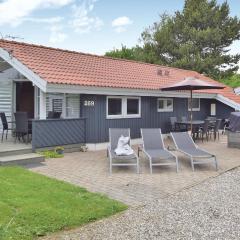 Stunning Home In Juelsminde With 4 Bedrooms, Sauna And Wifi