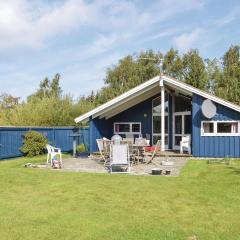 Nice Home In Stege With 3 Bedrooms, Sauna And Wifi