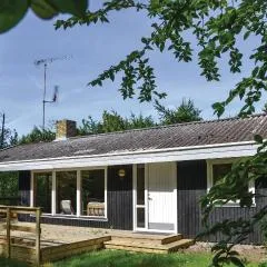 Three-Bedroom Holiday Home In Vejby
