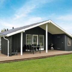 Nice Home In Strandby With 3 Bedrooms And Wifi