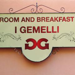 Room and Breakfast I Gemelli