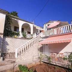 Apartments Damjan