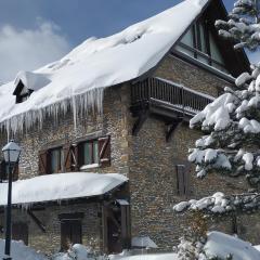 Baqueira Apartamentos Cota 1700 a pie de pistas