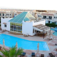 Logaina Sharm Resort