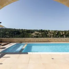 Ilys Home, a Country-chic Retreat with Pool & BBQ, By ThinkVilla