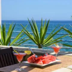 BEACH HOUSE