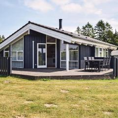 Beautiful Home In Ejstrupholm With 3 Bedrooms And Wifi