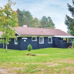 Nice Home In Ebeltoft With 4 Bedrooms, Wifi And Outdoor Swimming Pool