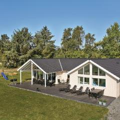 Awesome Home In Vejby With Sauna, Wifi And Indoor Swimming Pool