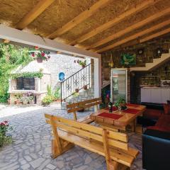 Stunning Home In Herceg Novi With 1 Bedrooms And Wifi
