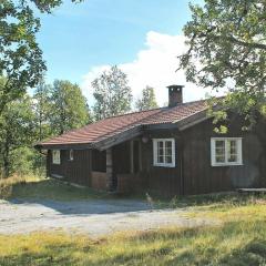 Three-Bedroom Holiday home in Nesbyen