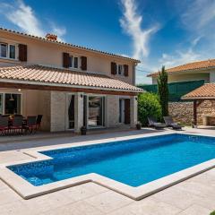 Villa Natasha - charming Istrian villa with private heated pool