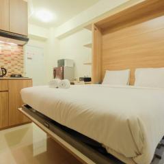 Modern Studio Apartment at 26th Floor Green Pramuka City By Travelio