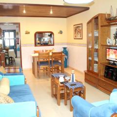 One bedroom apartement with city view balcony and wifi at Gafanha da Nazare