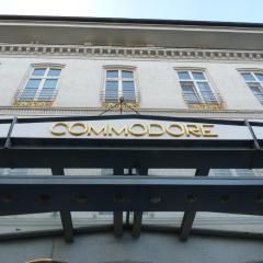 Hotel Commodore