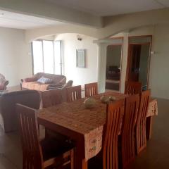 4 bedrooms appartement with furnished balcony at Curepipe