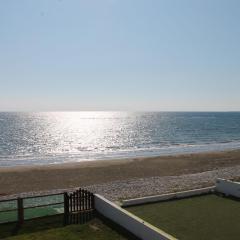 Panorama Beach House, 5 meters to the sea